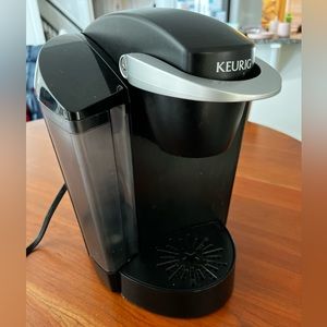 Keurig K-classic Single-serve K-cup Pod Coffee Maker - K50